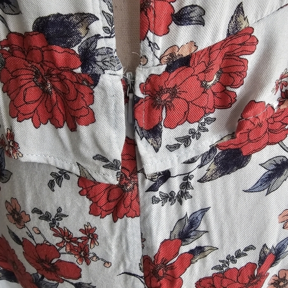 American Eagle Outfitters Floral Open Back Dress - Picture 8 of 11